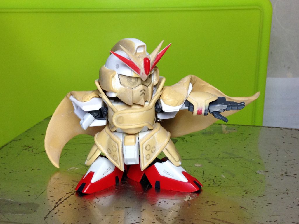 鎧はスクラッチ中心で足はMGの物をそのまま使ってます。