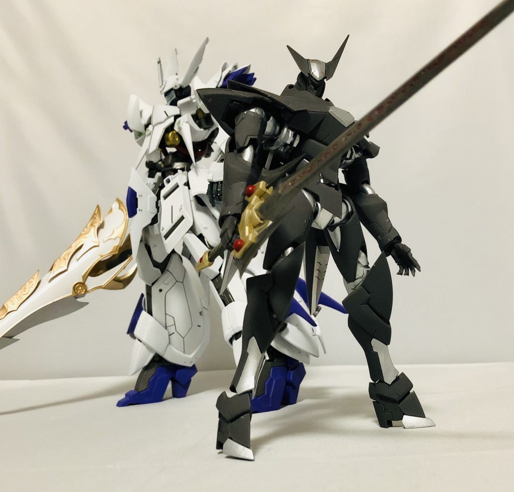 魔装兵 アレヴ–4枚目/制作者：エルトリア