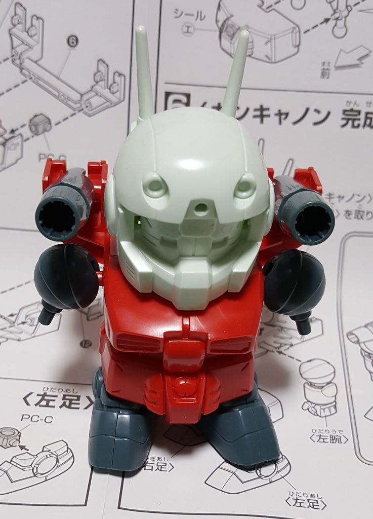 組立はパチ組みで。サーフェイサーは吹いてません。子供目線、気軽さ重視です。