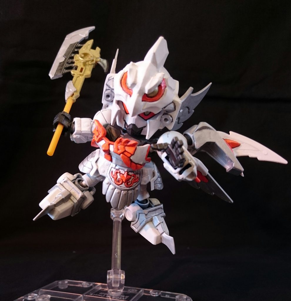 ほぼ三国伝のミキシングを元にパテを盛りながら製作しました。