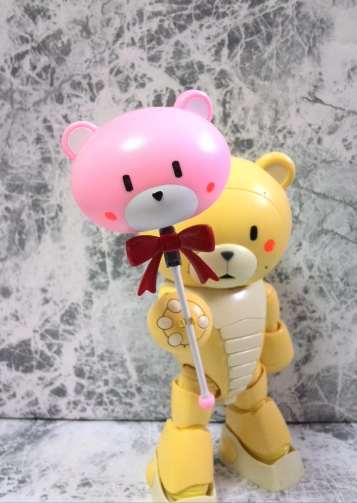 プチッガイ ロッドモード

頭・リボン・しっぽを
プラ棒とジャンクパーツで製作したノーマルロッドに付けて、
サタンベアッガイ同様にハンドパーツを製作して持たせています