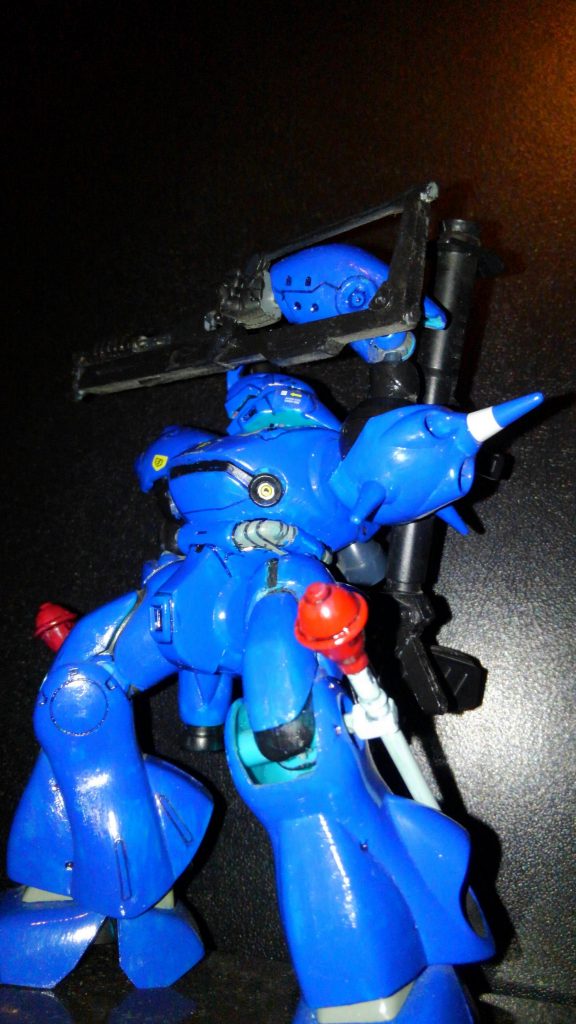 しかし旧キットなので間接ポリキャップ剥き出し+装甲隙間が目立ちますな(´・ω・`)