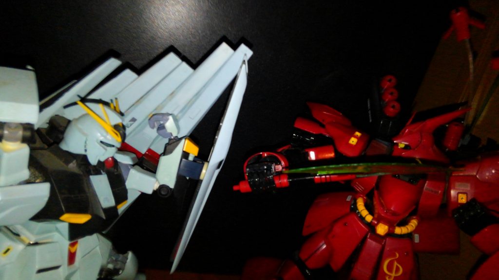 最後に以前投稿したサザビーと戦わせつつ( ゚∀゚)ノシ