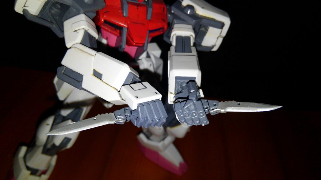 毎度お馴染み刃物研ぎ。
やっぱりペーパーナイフ並みには研いでますヽ(・∀・)ノ