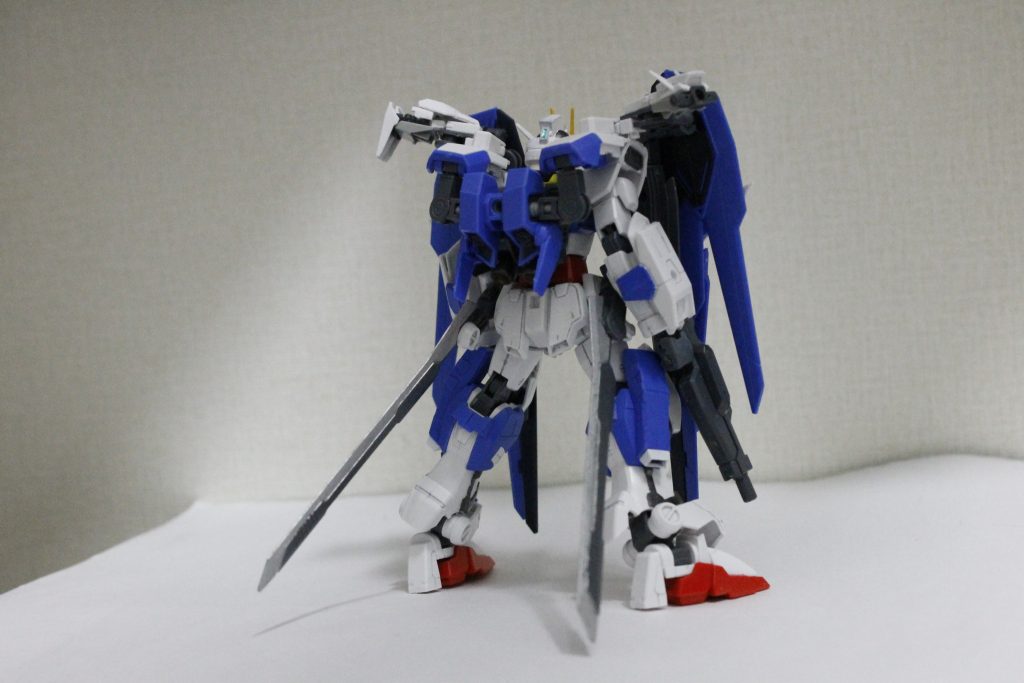 背面
デュナメスっぽいといツッコミを受けたことがあったりなかったり