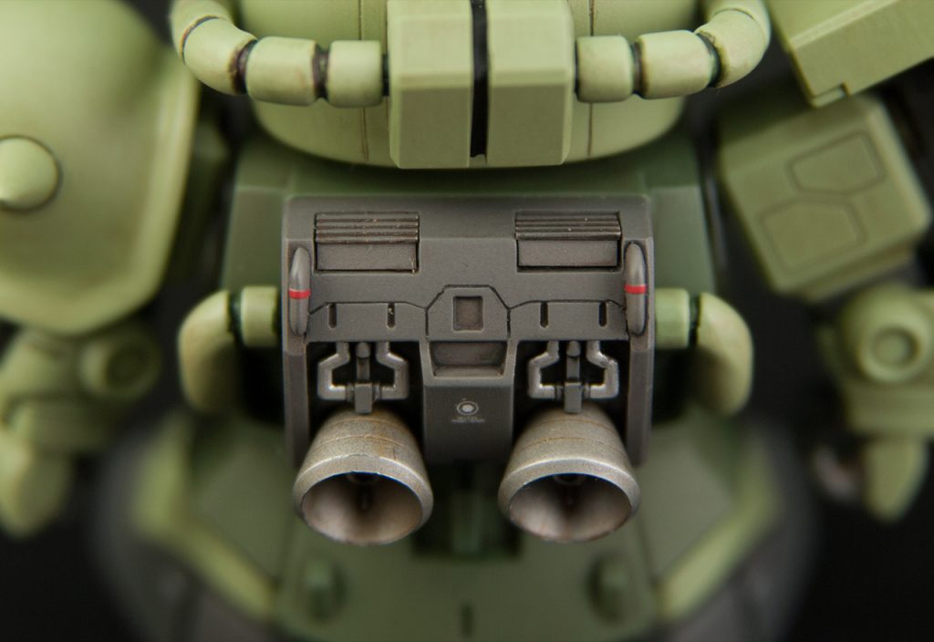 【バックパック】
バーニアなどは他のパーツと交換、他はほぼキットのままです。