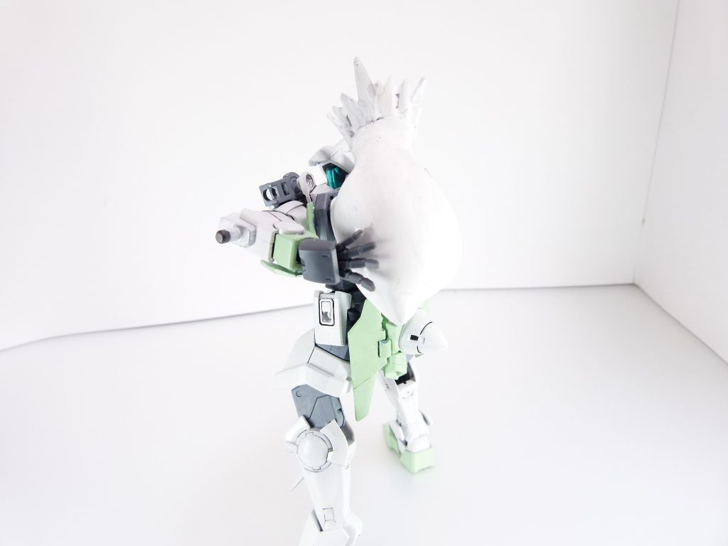 【フォース・「アルケミスト」からのクリスマスプレゼントのお知らせ】・・・ここで告知です。次回からのクリスマス編、および「GBNW」をご覧の皆様へ今年一年の感謝を込めて、来週中に秋葉原工作室さんの方にこれまで「GBNW」で紹介した武装の一部をジャンクパーツとして寄付する予定です。当たり前ですが一人では使い切れない量を購入していますから。もちろん今後の「アルザスの新ガンプラ」に使用したいものや今後の回で比較用に残したい物などは除かせて頂きますが・・・具体的な内訳は次回の定例更新、GP-羅刹の末尾に。