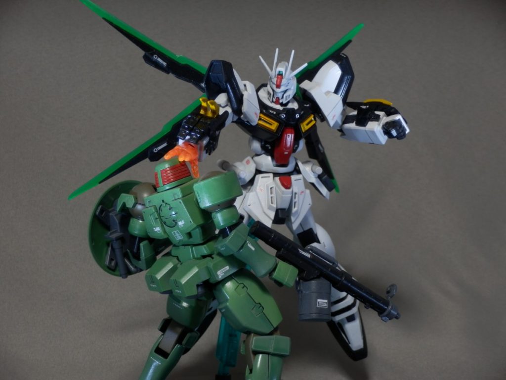 椀部には溶解マニュピレーター、GN・フィンガー、胸部にGN二連ビーム砲を装備しており中距離~近距離戦において高い火力を誇る。
……という脳内設定。