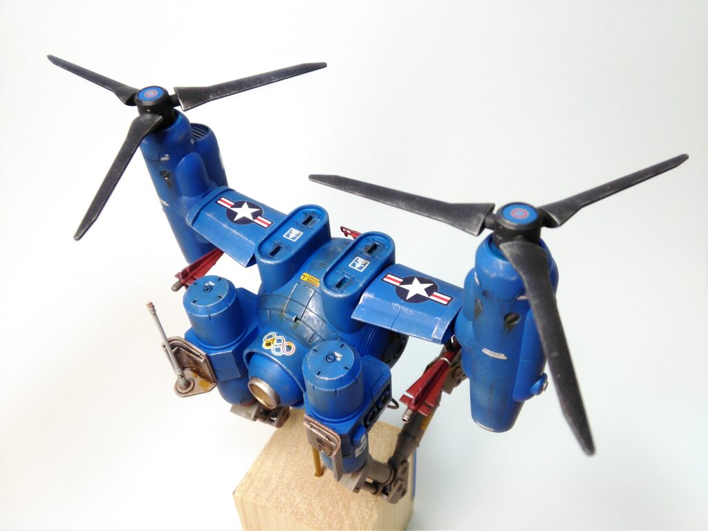 ドローン・トーマス–5枚目/制作者：T