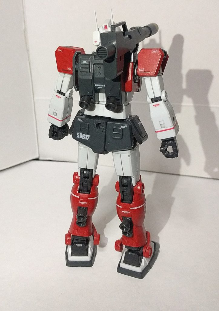 MSDシリーズ4機目のジムが遂に発売、空間突撃仕様という事で通常のジム・キャノンと脚部等の一部が異なる形状になっています