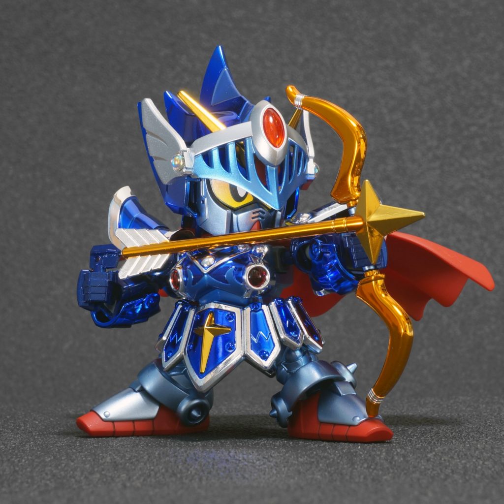 「許せ、巨人よ…」
光の弓矢は手に持たせるために謎のグリップが弓から生えている変な造形だったので、
弓を分割して弓自体を直接持てるようにしています。矢尻のグリップも直しています。