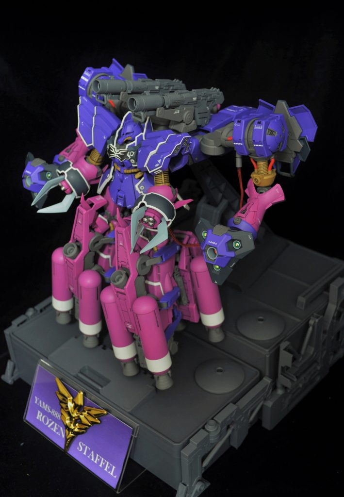 カラーレシピ
(C)…クレオス
(G)…ガイアノーツ
(F)…フィニッシャーズ
パープル…パープル(C)
ピンク…ライラックピンク(G)+ジャガーパープル(F)+ブラック少量
ライトグレー…ニュートラルグレーⅣ(G)
ダークグレー…スチールブラック(G)
ホワイト…ニュートラルグレーⅠ(G)