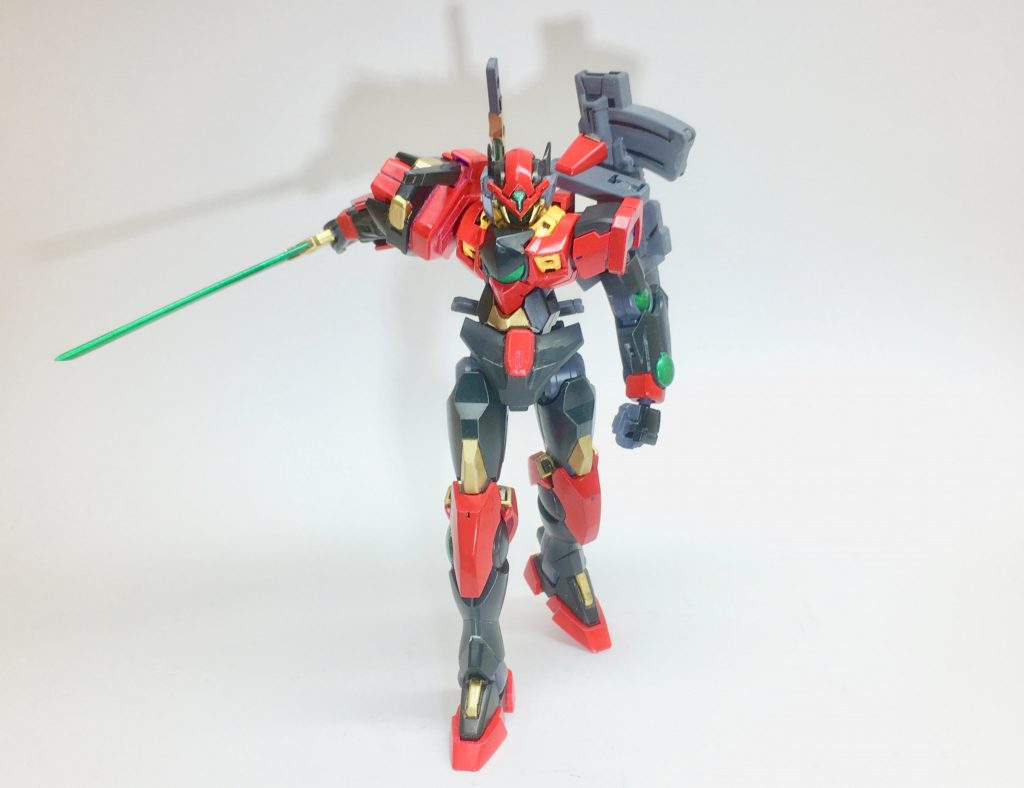 トドメを刺した後的なw手に持っているのはGNカタナです!忍者刀の画像を参考にバルバトスの刀を改造しました!