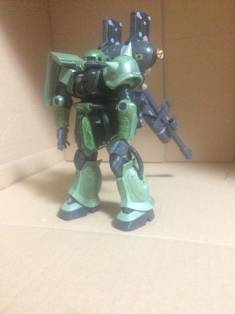 1枚目とは逆に斜め前気持ち下側から