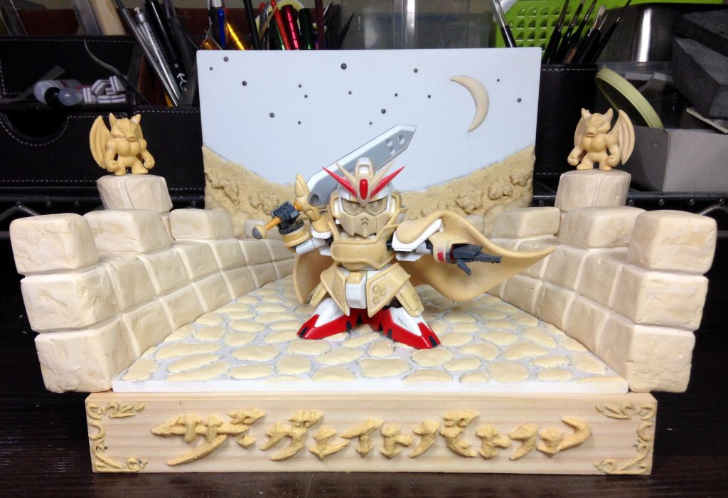 台座は果てしなく続く橋道を感じれるように、パースを付けて奥行きを表現してみました