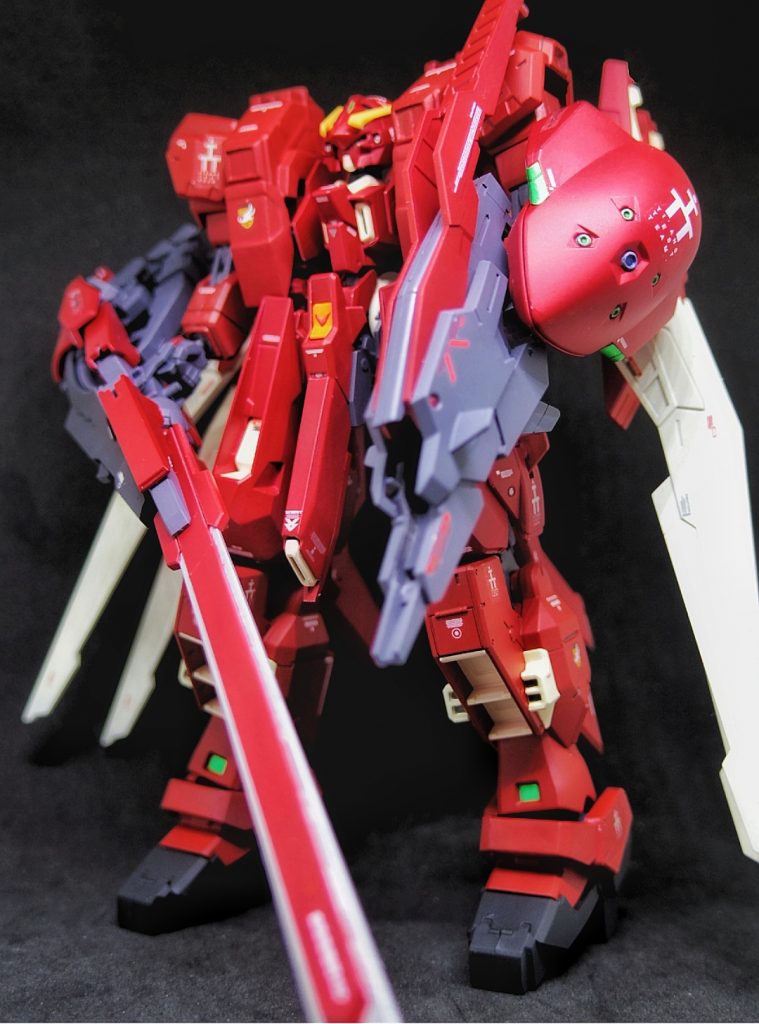 ## ストローベリーストライダー
ヘイズルの手足と、ライトニングバックウェポンシステムMk-Ⅲの両方を装備しちゃいました(^^;
てんこ盛りですwww