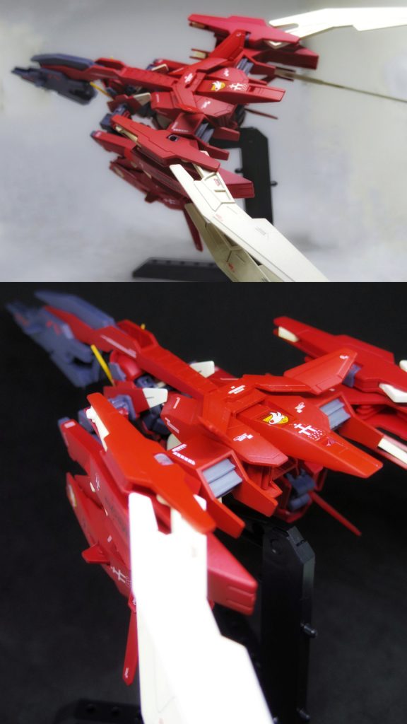 この形態、前後にも、横にも幅があるので、私の撮影ブースに収まりませんでした( ノД`)…
翼をもう少し開いて全体を良い感じの角度で撮影したかったのですが、妥協して、この角度です(´-ω-`)
なお、この形態がこの作品で一番気に入ってます←