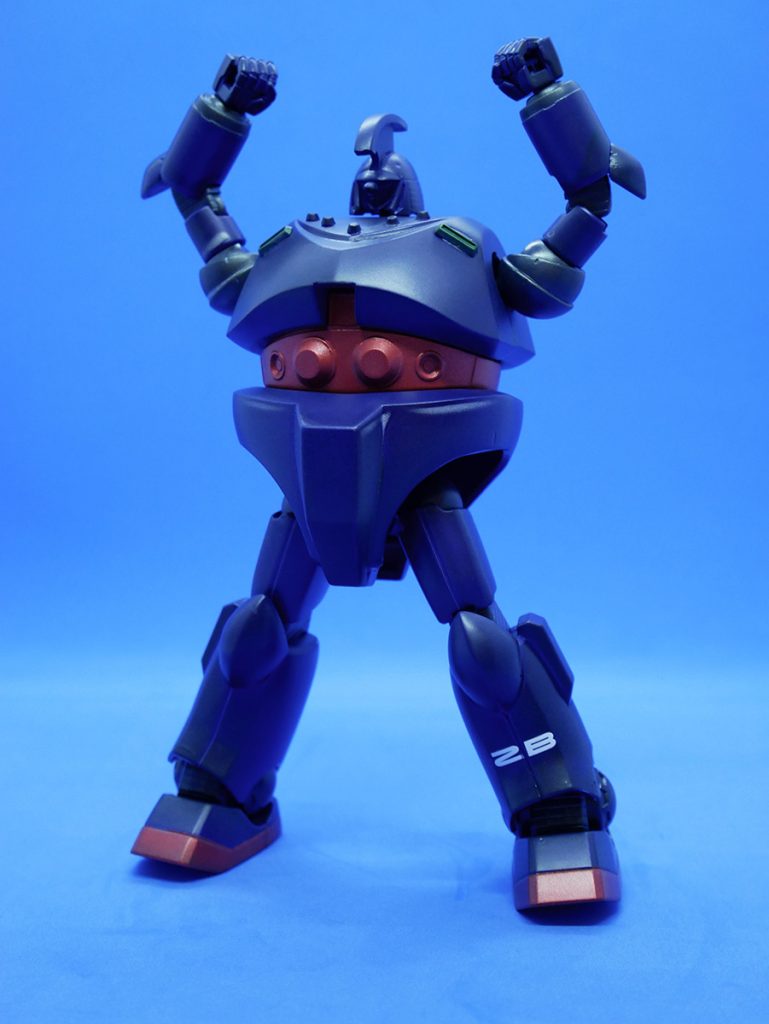 宇宙世紀0079年末、敗戦濃厚となったジオン公国は、来るべきサイド3での本土決戦に備え、パイロット適正の低い銃後の婦女子でも操縦が容易なリモートコントロール式モビルスーツ「モビルドール」の開発に着手した。
アイゼンマン計画と名付けられた一連の開発計画は、28体の試作機を完成させた時点で終戦を迎え、一年戦争には当計画の該当機は参戦していない。
終戦後、試作機の一体が開発責任者と血縁関係にある少年の手に渡り、ジオン共和国内の反社会勢力と小規模な戦闘を行った記録が残っている。
開発者の一人であるS博士は、後にガンダムの研究開発に携わる科学者グループに加わったとされる。