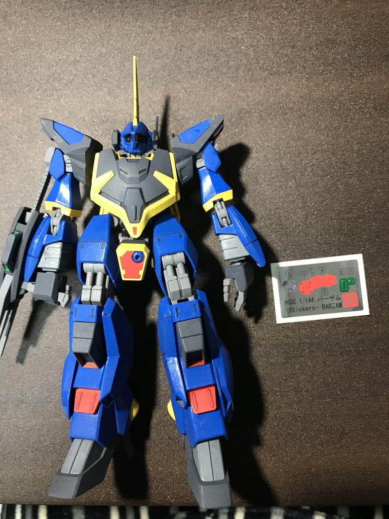 今回は何とステッカーを１枚も使っていません