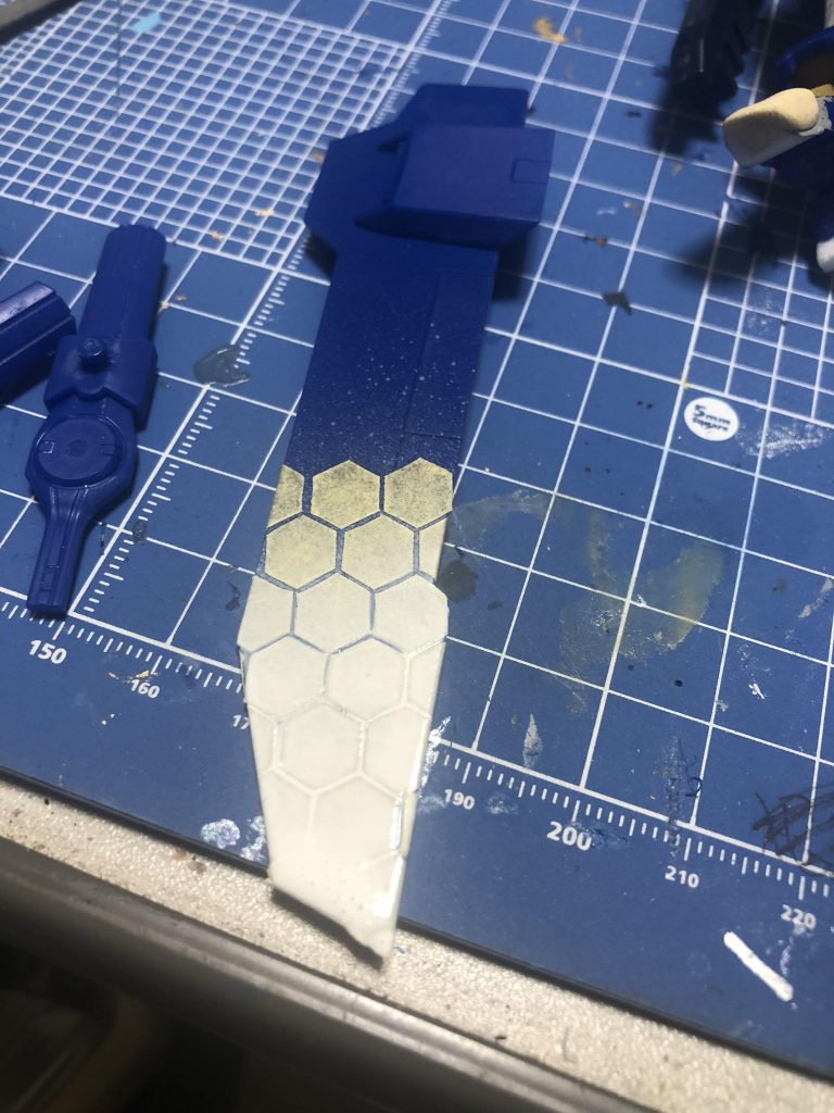 網目模様は初めてスプレー使いました

普段筆でしか塗らないので手こずりました…w