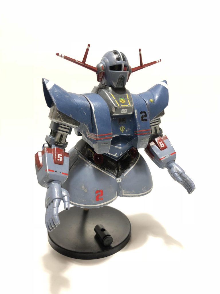 ななめ
 
「ララァ私を導いてくれ」
 
伸縮式の腕は固定してしまった♪
 
これでいい。