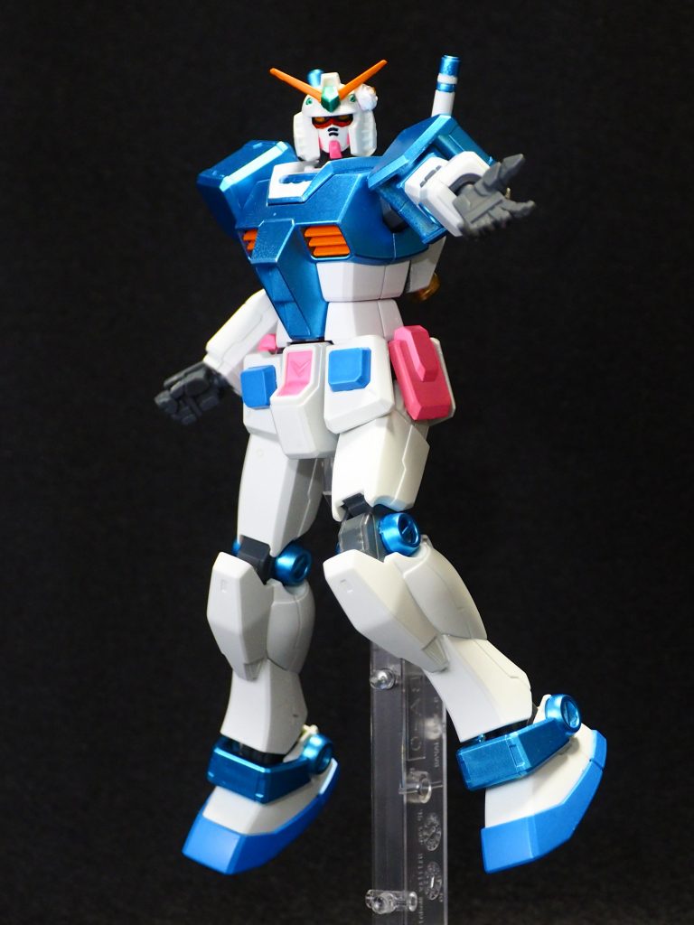 高海千歌専用 RX-78 ガンダム–3枚目/制作者：@PHayasaka