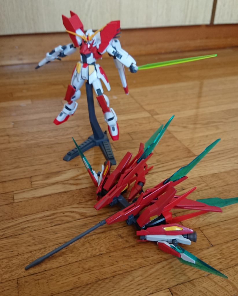 マジェスティフェニックス
バックパックは分離可能です