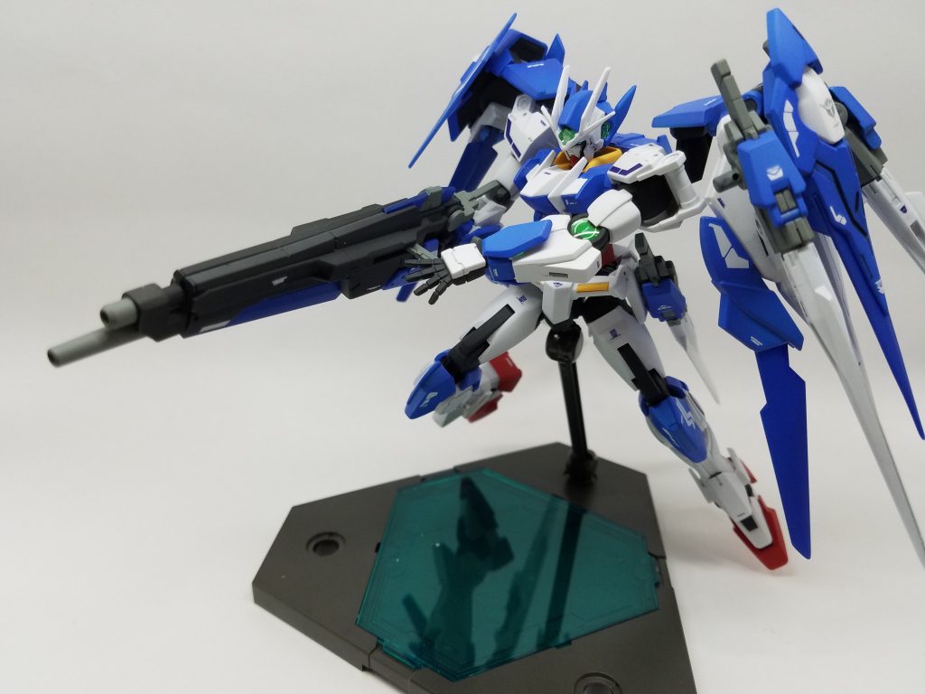 ブラスター構え
もとのブラスターから銃口だけすこし変えてます。設定としてはショットガンモードみたいな感じです。銃身長いけど…