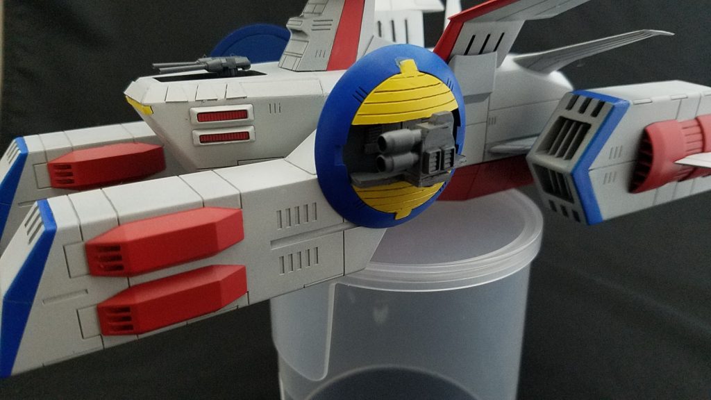 旧キットにはないメガ粒子砲展開をEXモデルを参考にスクラッチ。
ディテールは劇中後期のデザインにしています。