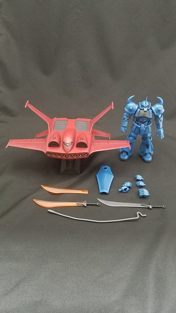 本作の全容です。
ヒートサーベルはグフR35のランナーのおかげで２本付属してましたが、クリアー刃は潰さずに非発動時の刀身を新たに製作しました。