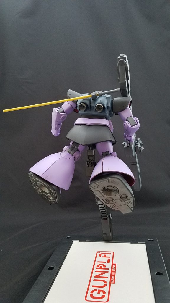 リック・ドム、リアビュー。