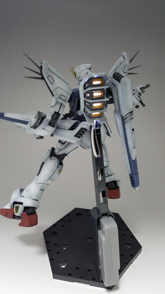 余談ですが、光ります( ´ ▽ ` )ノ