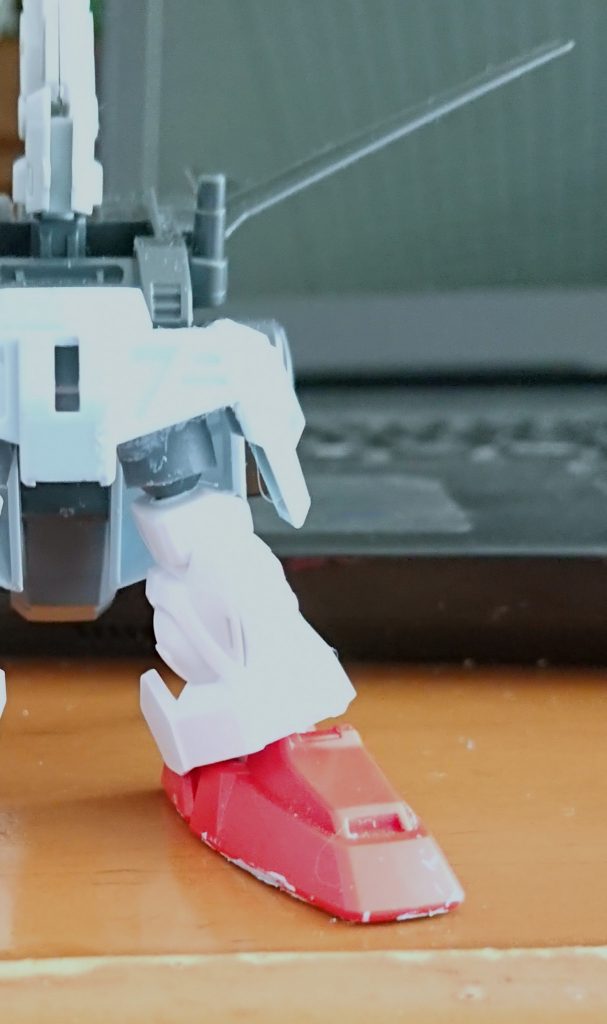 サイドアーマーの角度変更後です。