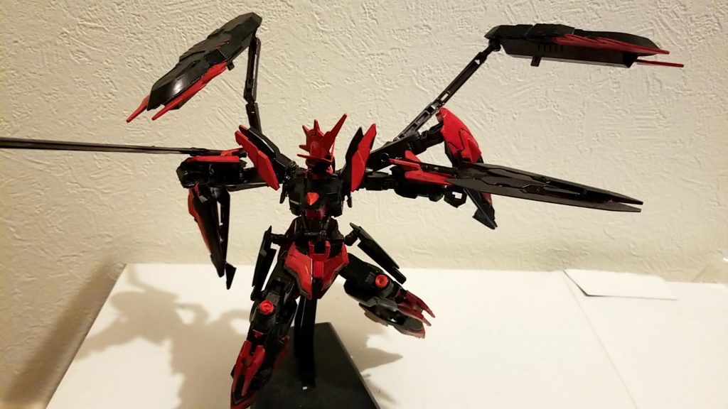 あれから更に改造
片方のランスをパルチザンに変更
関節も黒鉄色に