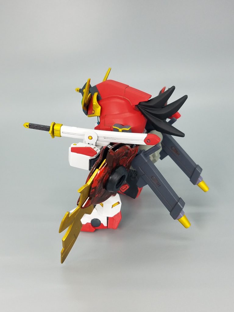 堕導武者(ダドウムシャ)ディビニとの戦いの後に刃牙斗衆へと加入した衛赤真星(エアマスター)と獅子青斗(レオパルド)だったが
その腕は確かで雷銃(ライフル)の扱いにも長け、空を疾る剣技は未熟な真凰(マオウ)頑駄無の信頼できる良き師であった。