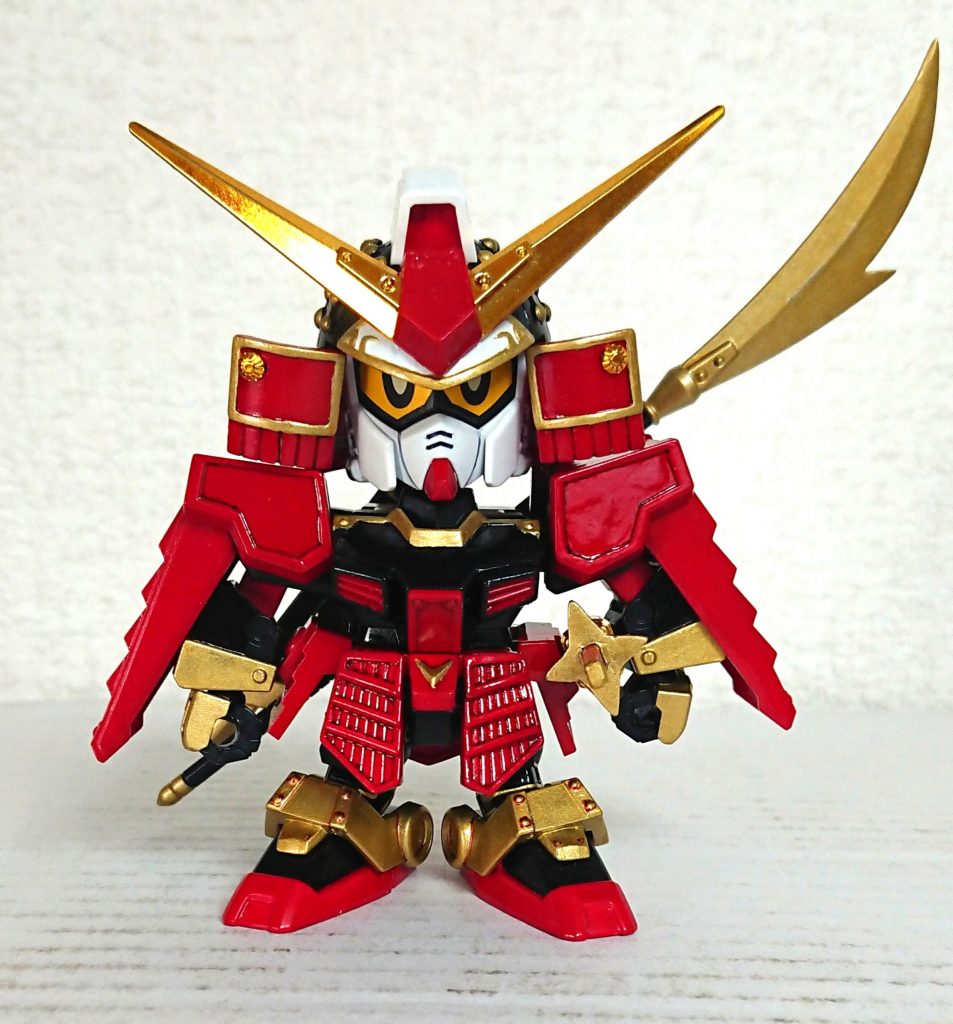 <鎧装着 正面>
無加工だった刀の鍔を、BB戦士の様に星型に変更♪