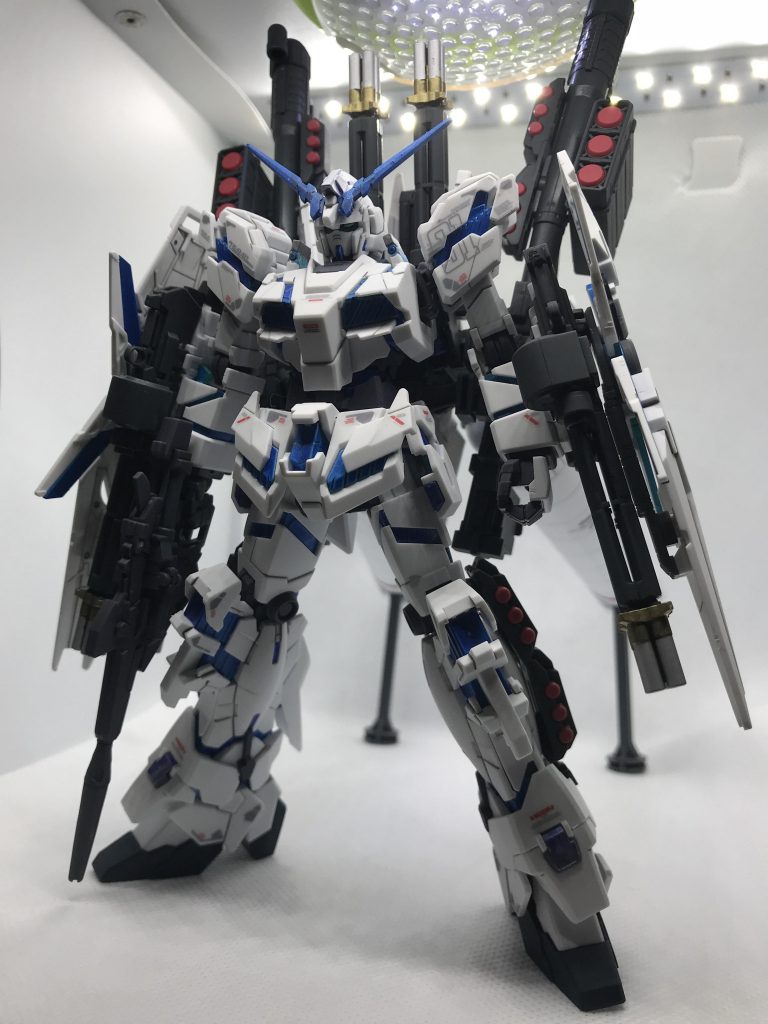 FAユニコーンガンダム ブルー–8枚目/制作者：真樹京介