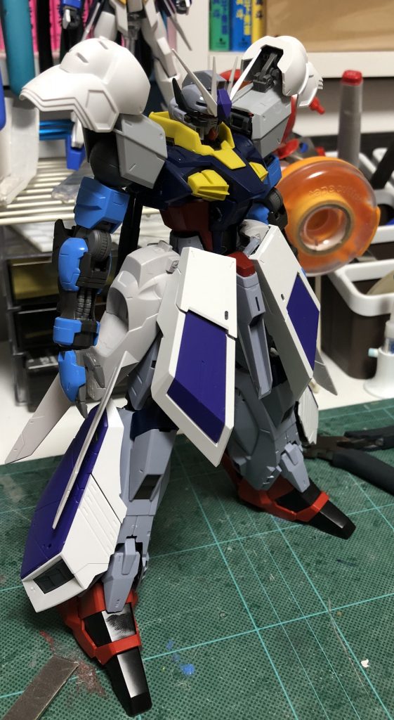 いろいろな所からパーツを持ってきて最初はこんな感じでした。