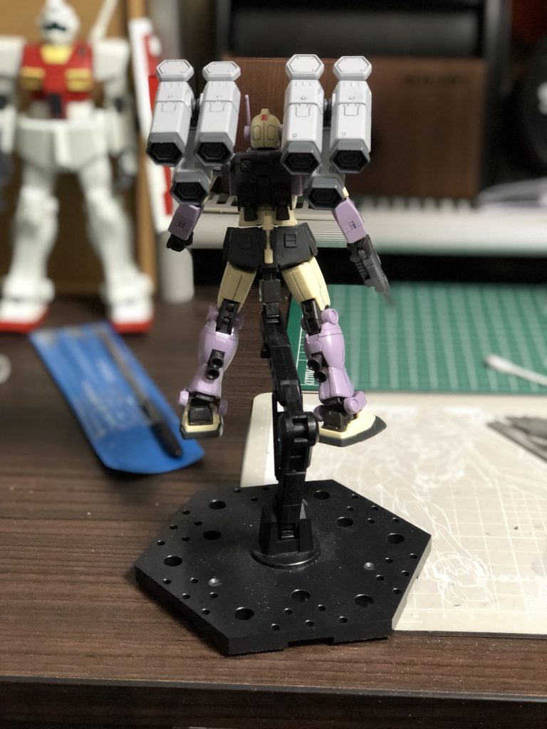 拠点制圧型ジム・インターセプトカスタム–4枚目/制作者：フジータ@素組みでガンプラ！