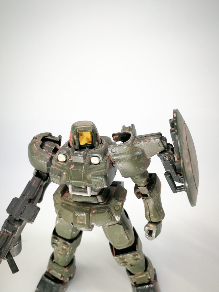 テレビ( )は金色の折り紙w HGACのより綺麗。