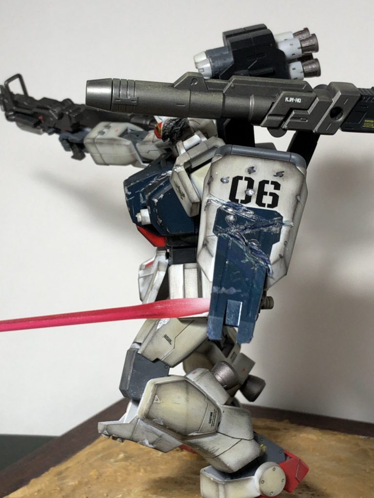 陸戦型ガンダムカスタム–5枚目/制作者：ポップコーン バター味大佐