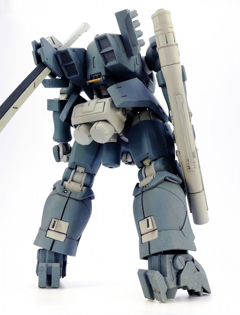 尻についてるのはリーオーNPDのバックパック。