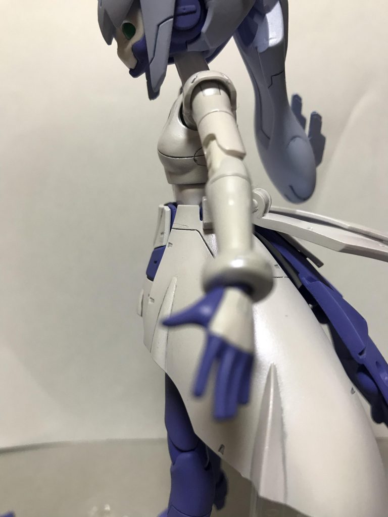 撮り忘れたのでどこを改造したかだけ載せときます。まず胸が垂れ気味で気に入らなかったのでちょいと形状変更してラインをキレイにしました。