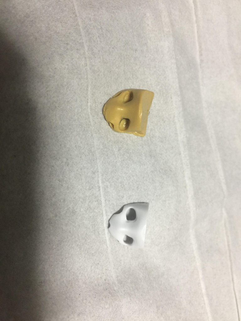 黒い顔と白い顔の両立を目指しておゆまる複製。はめ合わせが上手くいかず挫折。
肩の可動基部だけおゆまる複製で作成しました。
夢中でやった為、写真撮影を忘れてます。
