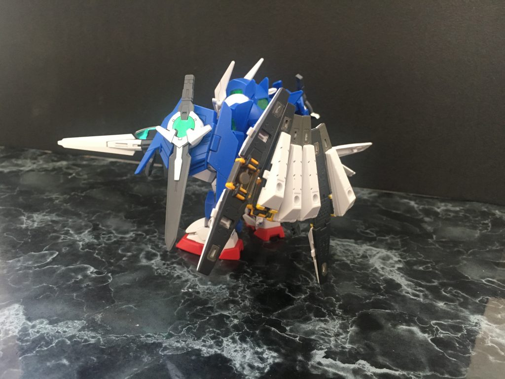 ダブルオーダイバーエースの機体にどう装着させるかが一番悩みました。