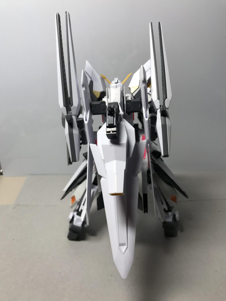 後ろです!デルタカイのシールドでほぼ見えませんねw