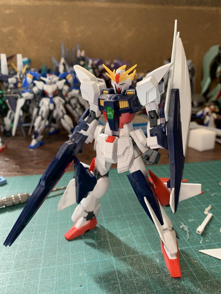 MS形態時も脚部の翼のおかげでキュリオスに近いイメージです