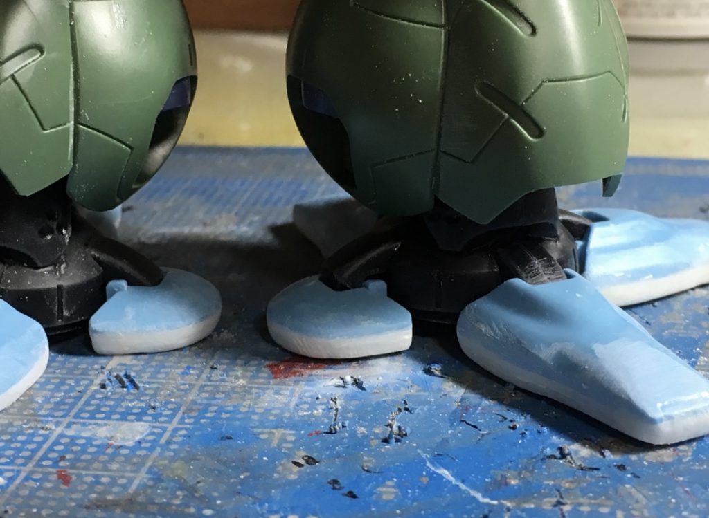 プラ板とパテでカサ増し。