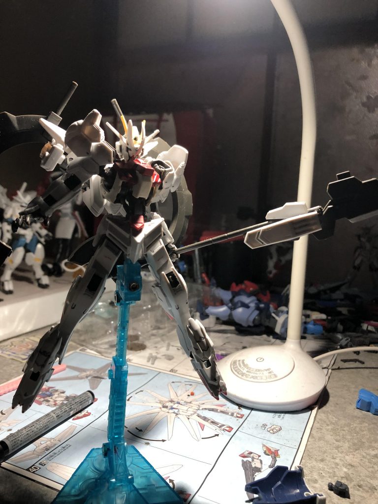 第4形態(final stand by)
最後の型とも言える本当のサレオスの姿をバエル、その他のジャンクで仕上げてみました
本編で登場してない、ASW-G-19サレオス
をこの様な自分の想像で作れた事に感謝してます!今ではいちばんのおきにいりです!