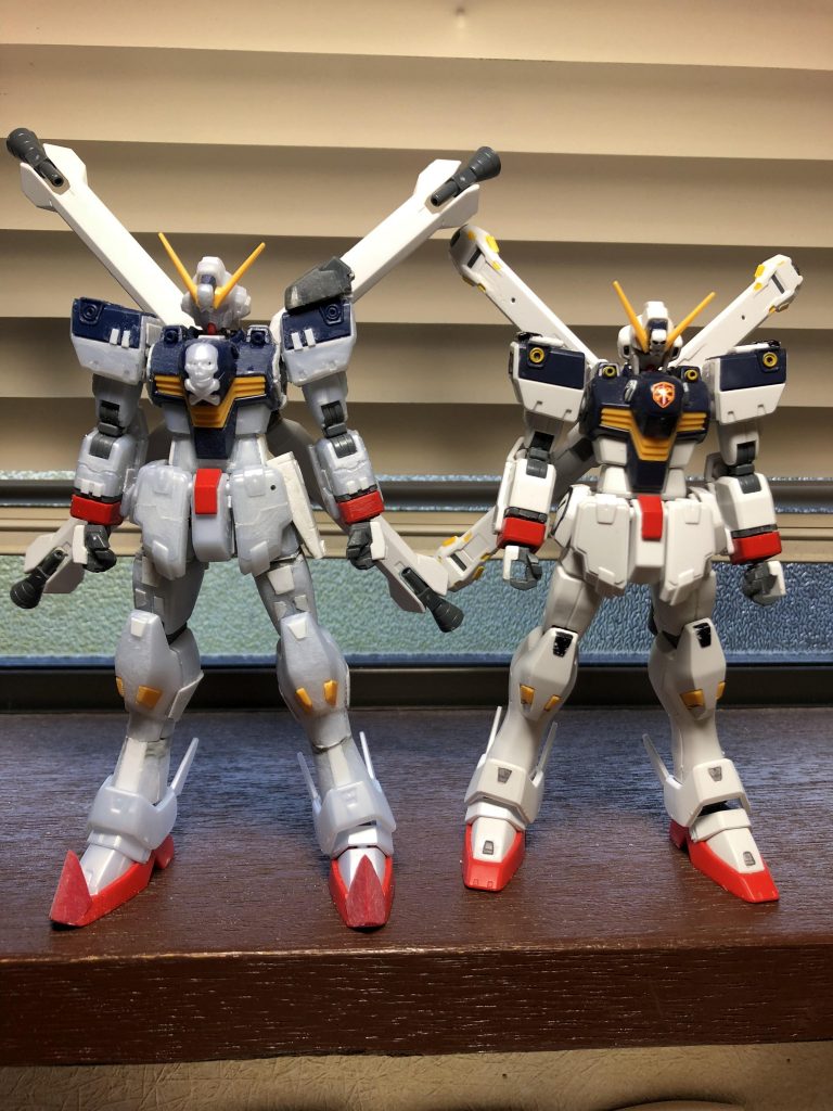 x1 との比較
足、腕、腰を延長しているので結構高くなりました。
左足は延長加工中に失敗したので変更しました。